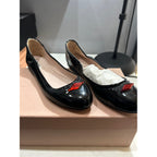 Comprare Ballerine Miu Miu